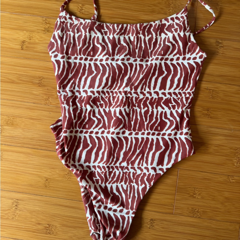 Benoa Swim Red and White One Piece
